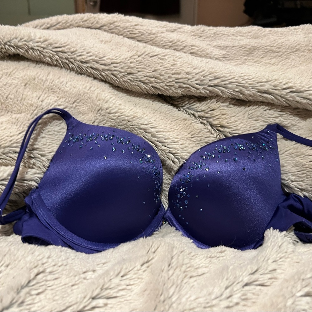 Victoria secret very sexy push up bra